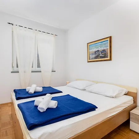 Dokic 3 Vrbnik (Primorje-Gorski Kotar)