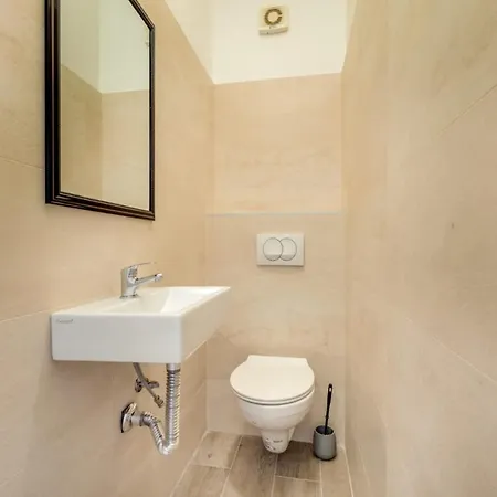 Apartment Dokic 3 *